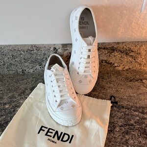 Fendi Domini White Canvas Low-top Sneakers